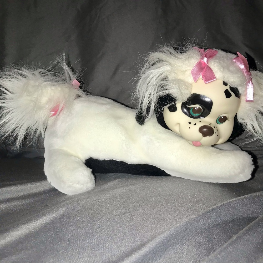 Vintage 1991 Hasbro Puppy Surprise Black and White Dog Mom No Collar